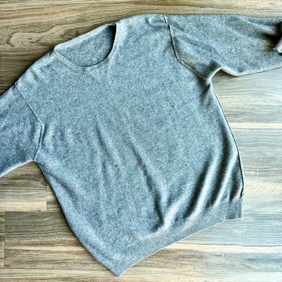Heather Gray Crewneck Sweater Merino/Cashmere - No size or Material tag - Size M - Picture 6 of 10